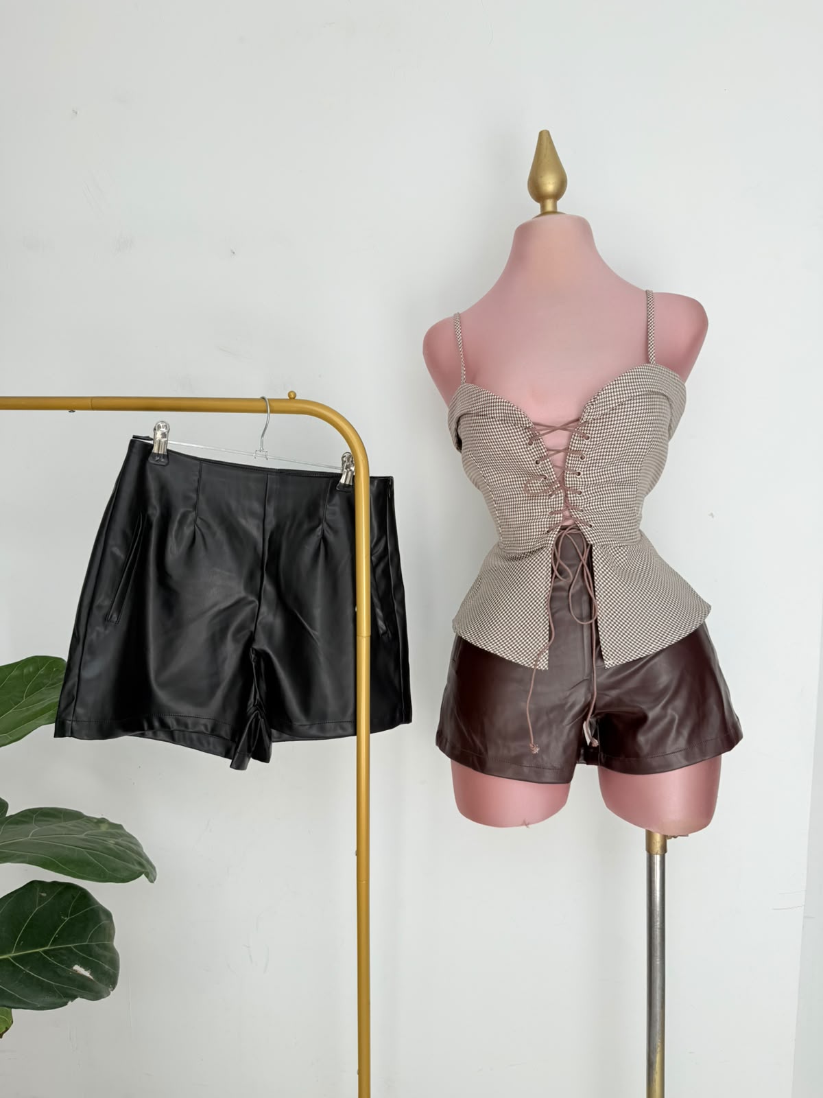 Short 045